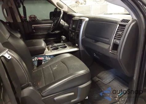 2013 Ram 1500 Sport z USA, uszkodzony, nr VIN 1C6RR6HT2DS581355